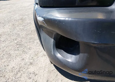 2005 Toyota Sequoia Limited V8 z USA, uszkodzony, nr VIN 5TDZT38A95S243095